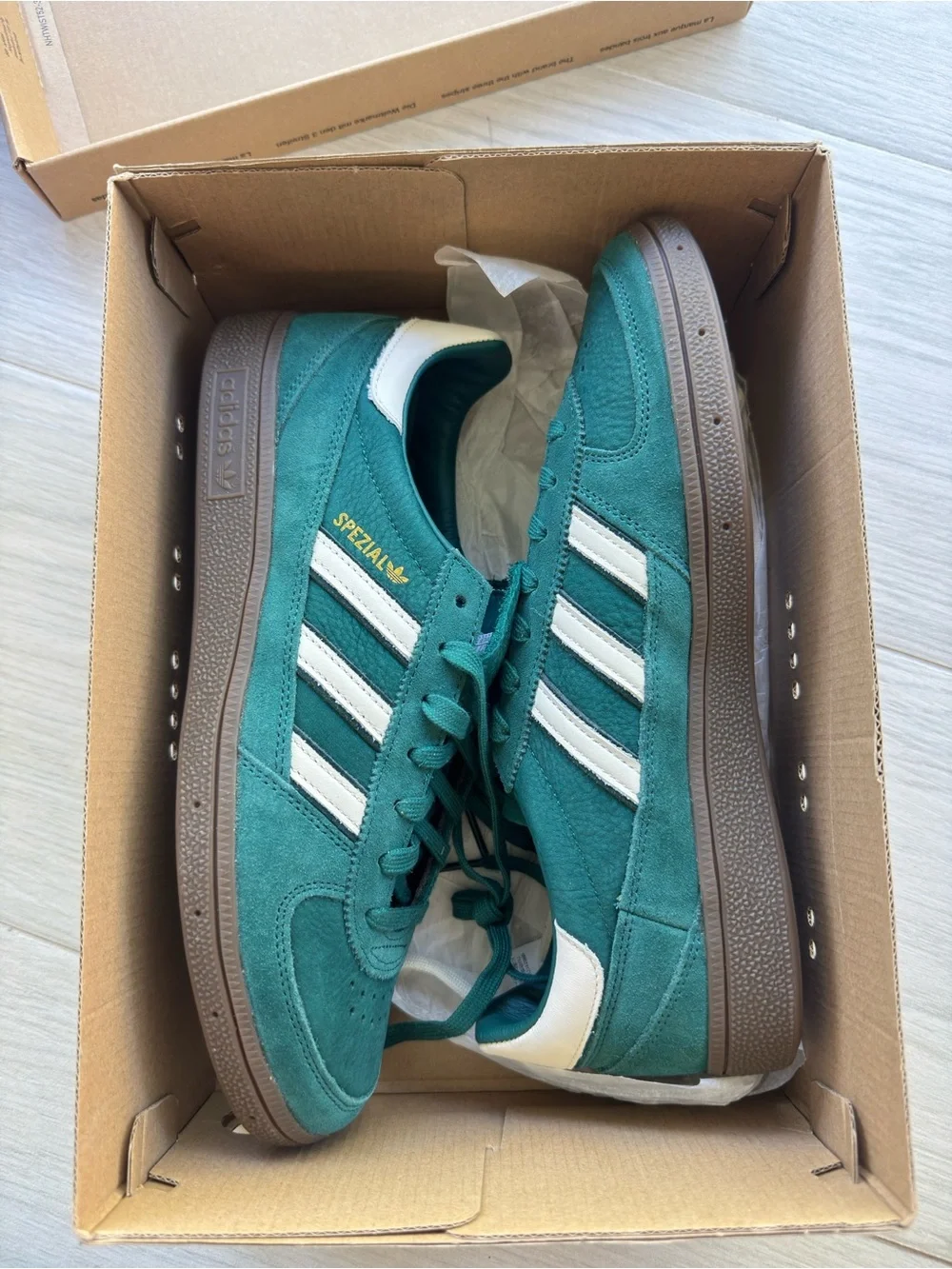 adidas Handball Spezial Suede Men's Sneakers in Green and White